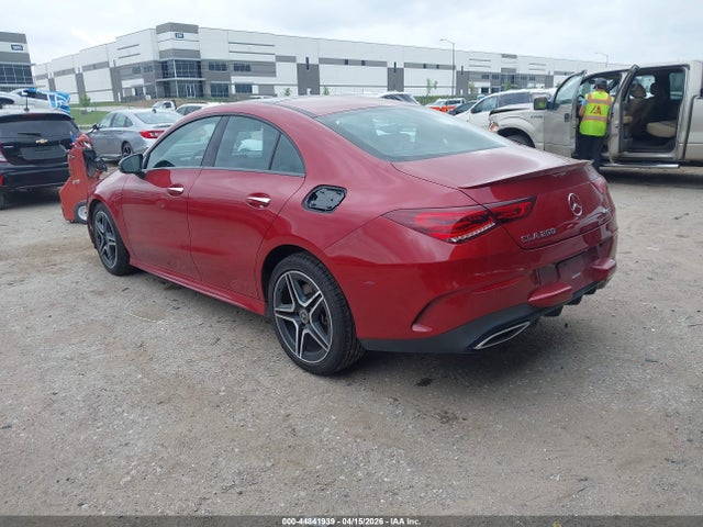 Mercedes-Benz Cla-class 4matic