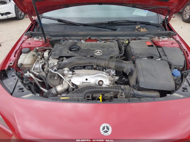 Mercedes-Benz Cla-class 4matic