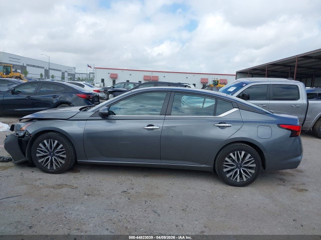 Nissan Altima Sv Fwd