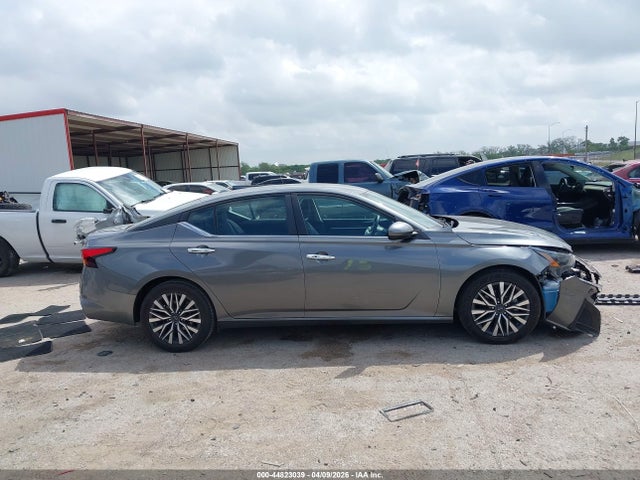 Nissan Altima Sv Fwd