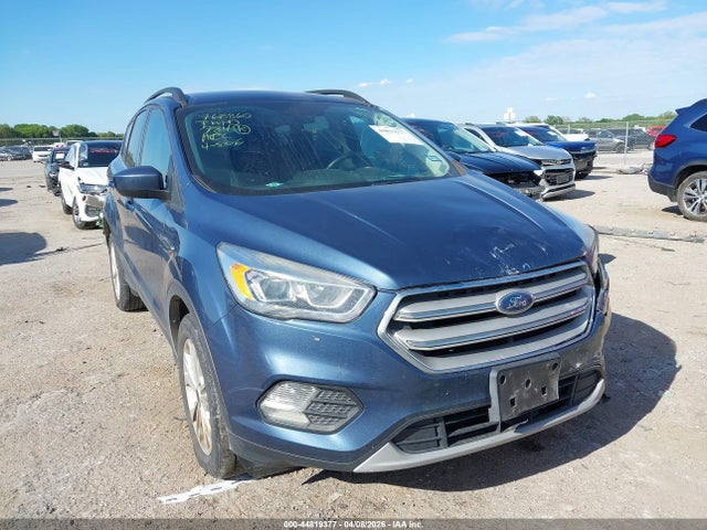 Salvage Ford Escape Image