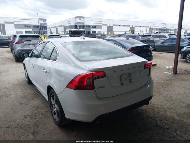 Volvo S60 T5