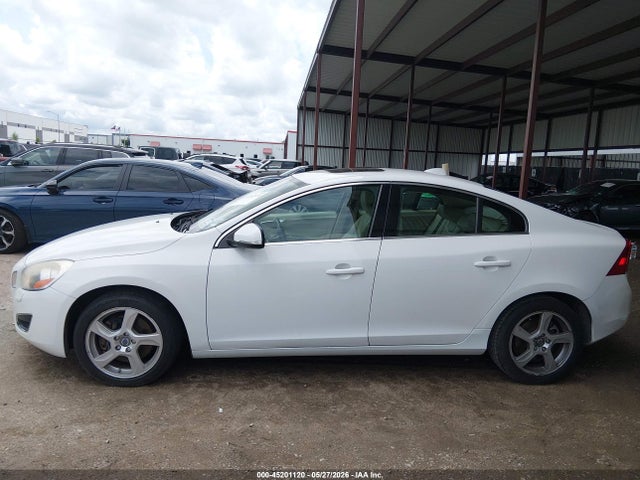 Volvo S60 T5