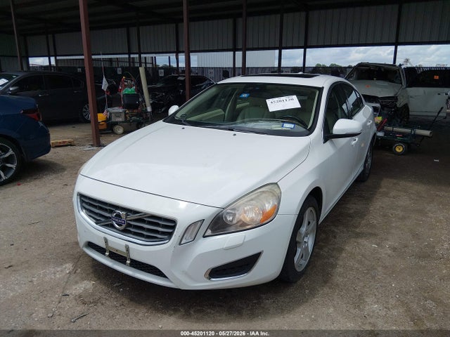 Volvo S60 T5