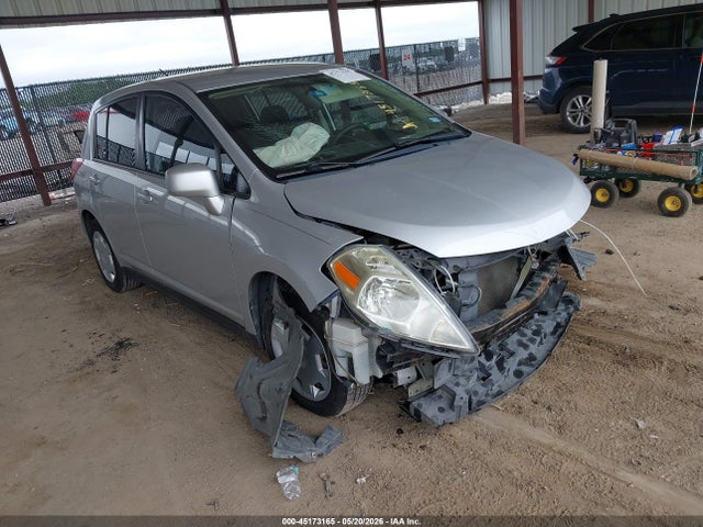 Salvage Nissan Versa Image