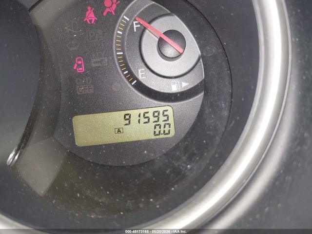 Nissan Versa 1.8s