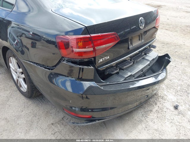 Volkswagen Jetta 1.4t S