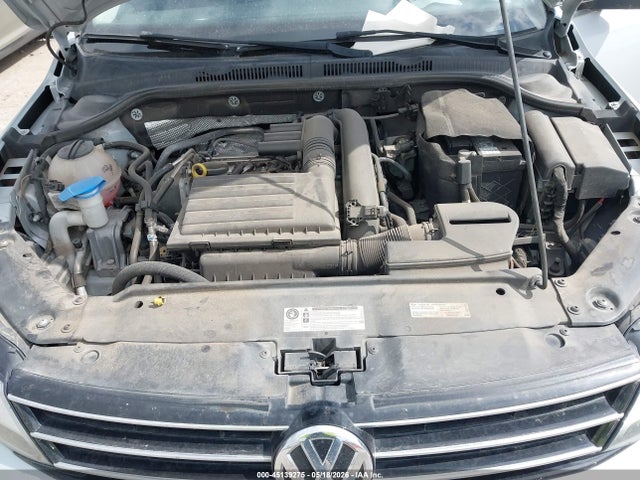 Volkswagen Jetta 1.4t S