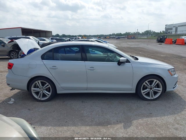 Volkswagen Jetta 1.4t S
