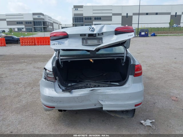 Volkswagen Jetta 1.4t S