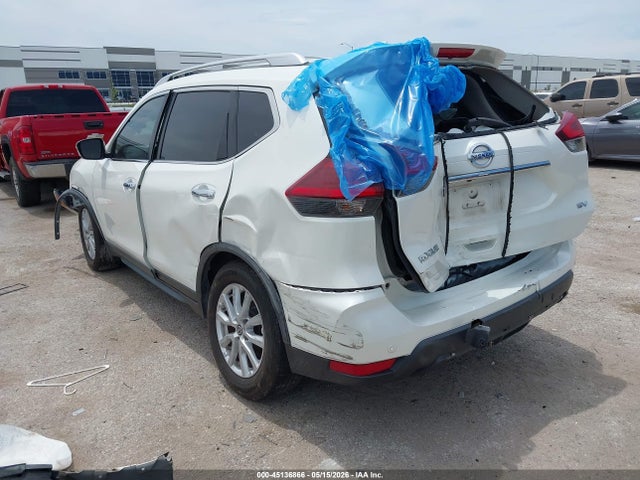 Nissan Rogue Sv