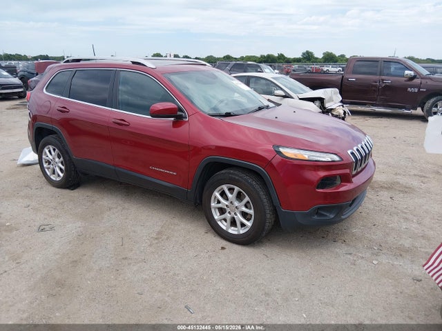 Salvage Jeep Cherokee Image
