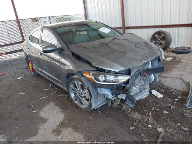 Salvage Hyundai ELANTRA Image
