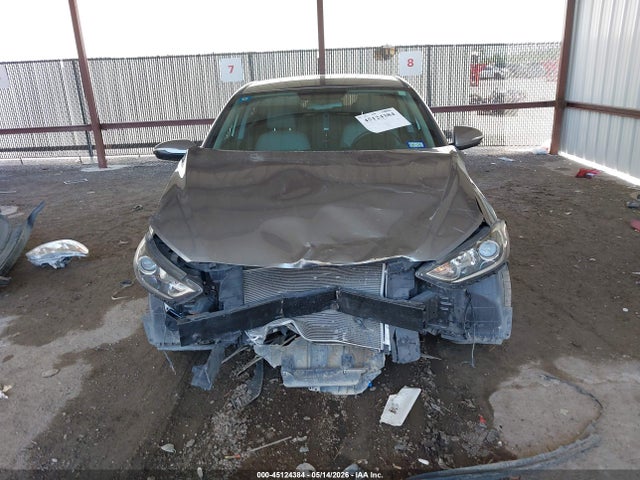 Hyundai ELANTRA Limited