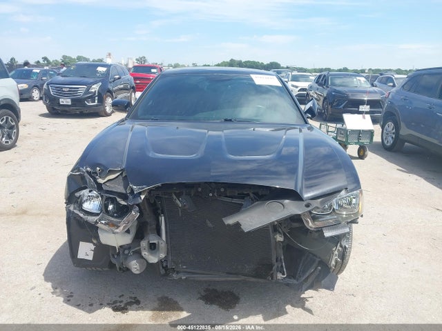 Dodge Charger Se