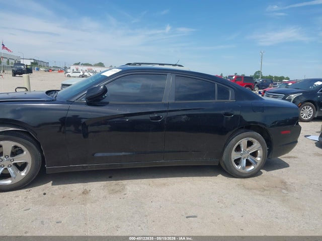 Dodge Charger Se