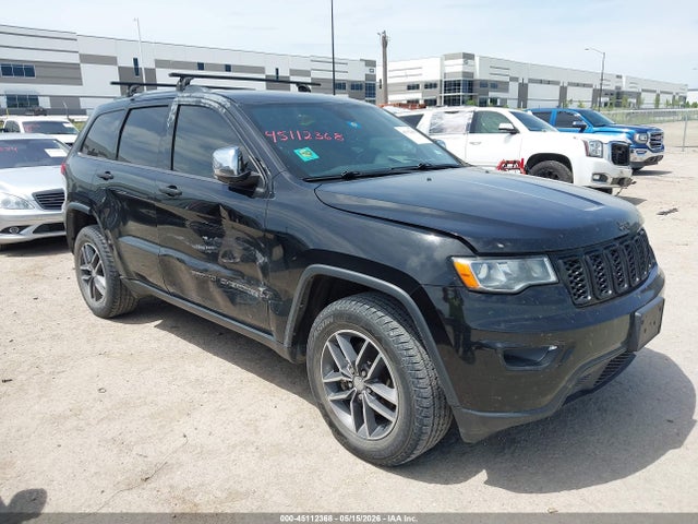 Salvage Jeep Grand Cherokee Image