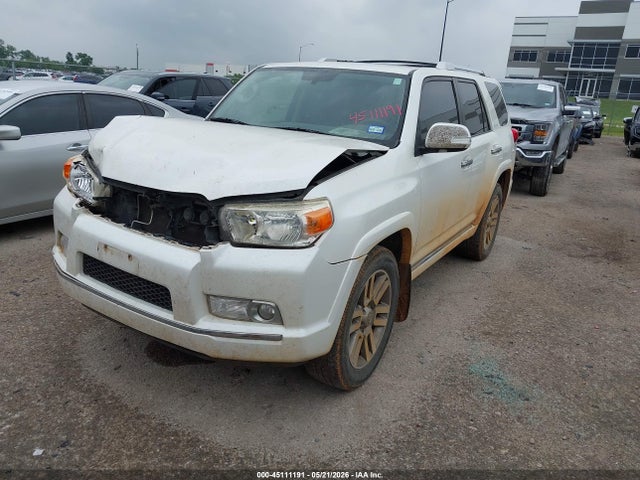 Toyota 4Runner Limited V6