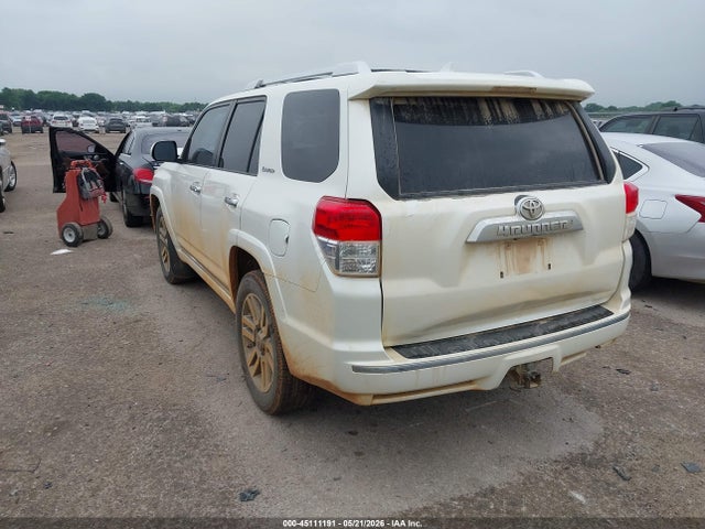 Toyota 4Runner Limited V6