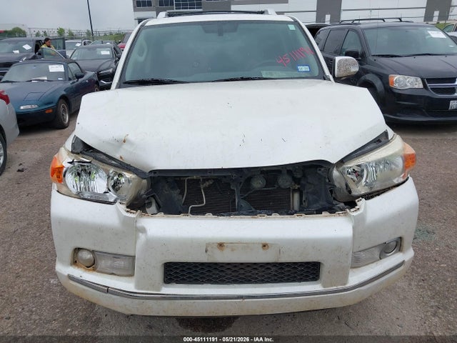 Toyota 4Runner Limited V6