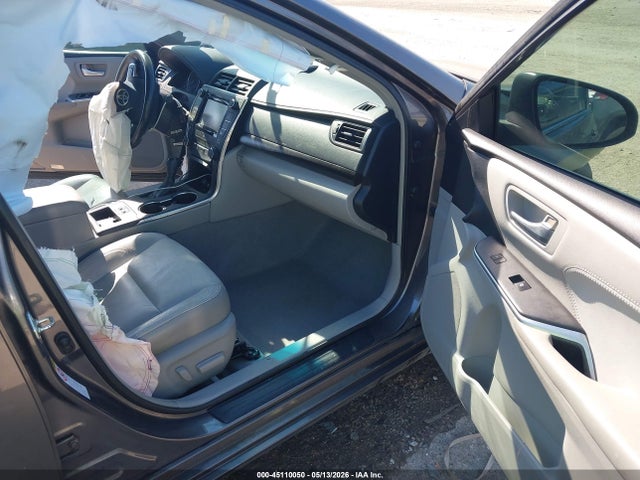 Toyota Camry Xle