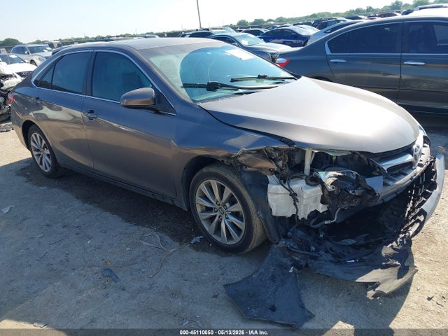 Salvage Toyota Camry Image