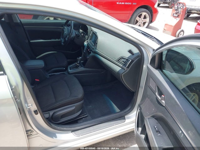Hyundai ELANTRA Value Edition