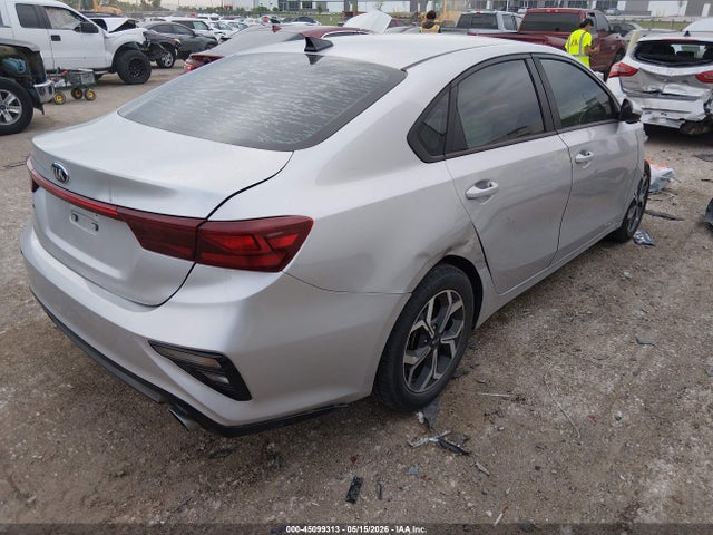 Kia Forte Lxs
