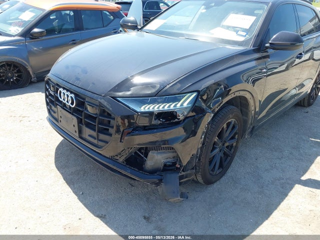 Audi Q8 55 Premium