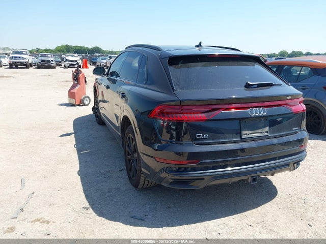 Audi Q8 55 Premium