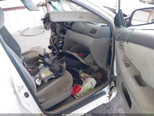 Toyota Corolla Ce