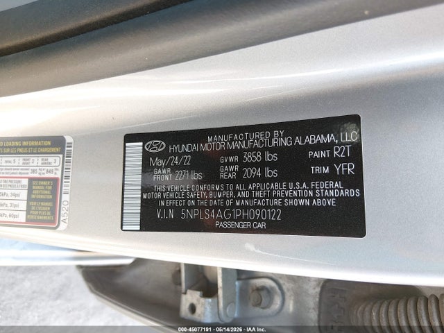 Hyundai ELANTRA Sel