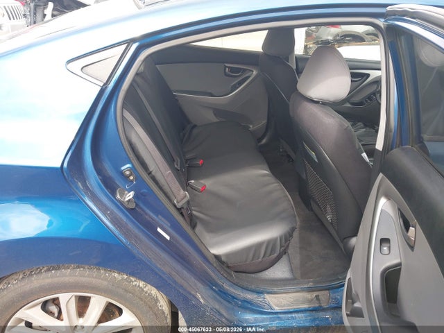 Hyundai ELANTRA Se