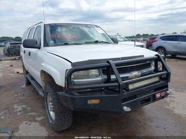 Salvage Chevrolet Suburban 2500 Image