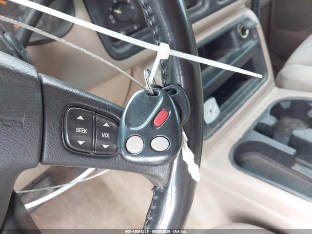 Chevrolet Suburban 2500 Ls