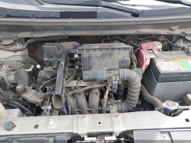 Mitsubishi Mirage Es