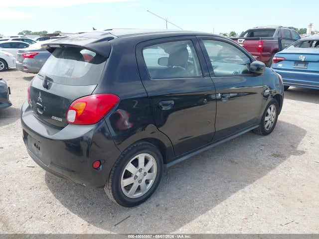 Mitsubishi Mirage Es