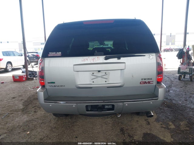 GMC Yukon Denali