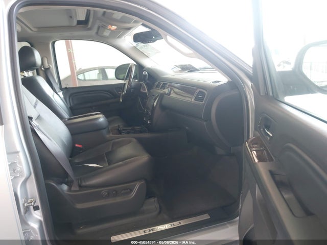 GMC Yukon Denali