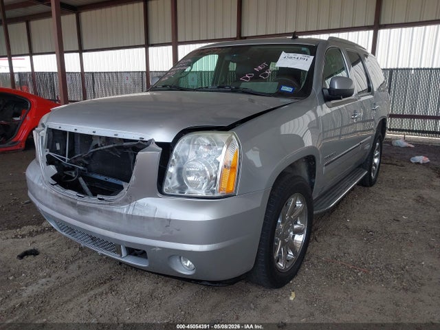 GMC Yukon Denali
