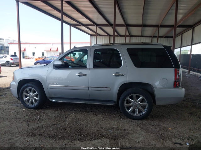GMC Yukon Denali