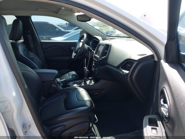 Jeep Cherokee Trailhawk 4x4