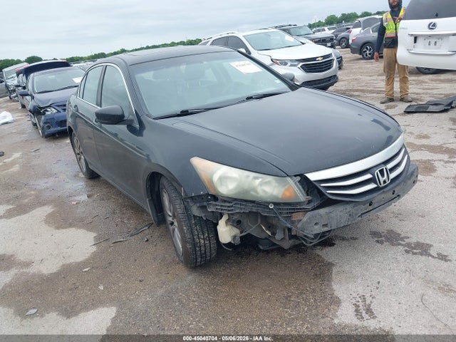 Salvage Honda Accord Image