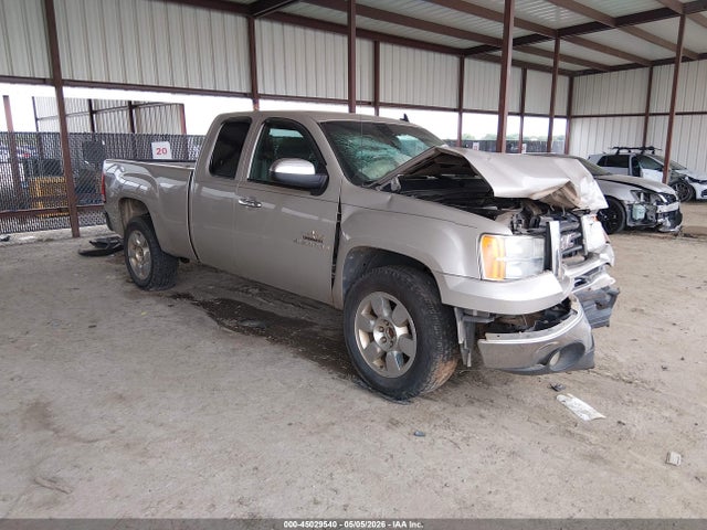Salvage GMC Sierra 1500 Image