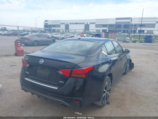 Nissan Altima Sr Intelligent Awd