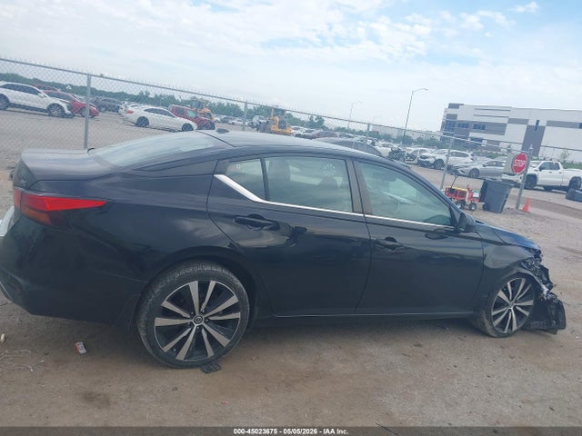 Nissan Altima Sr Intelligent Awd