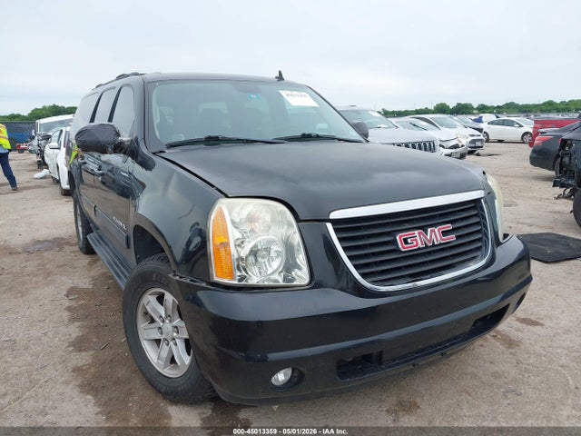 Salvage GMC Yukon Image