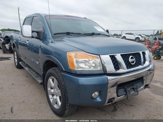 Salvage Nissan Titan Image