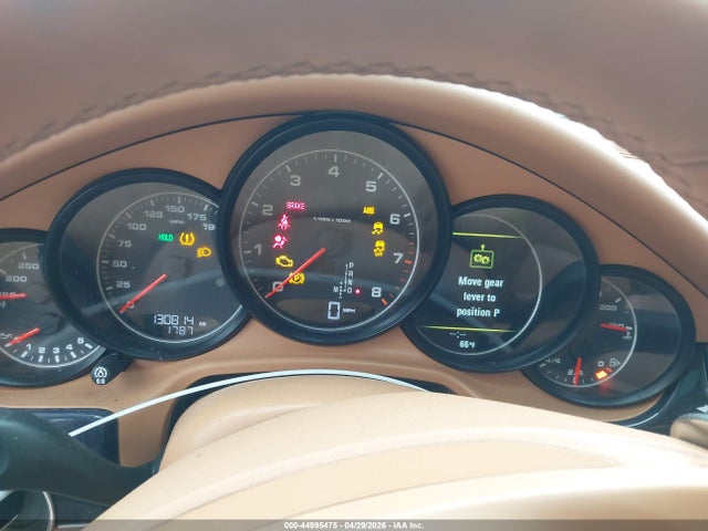 Porsche Panamera 4