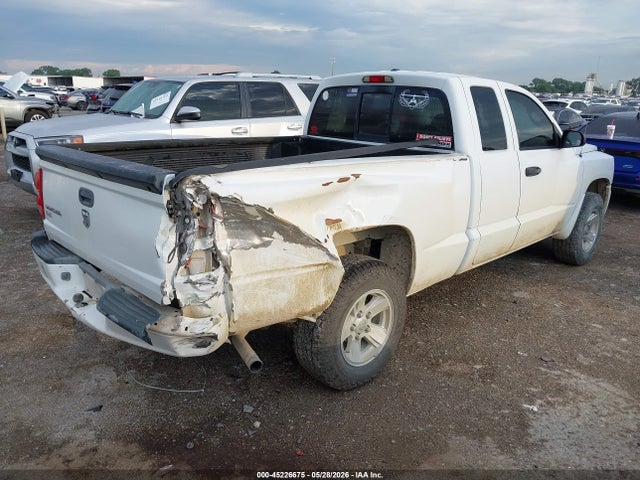 Dodge Dakota Slt